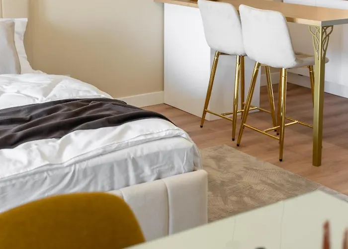 Z Tarasem Otynska 4 - Properunit *